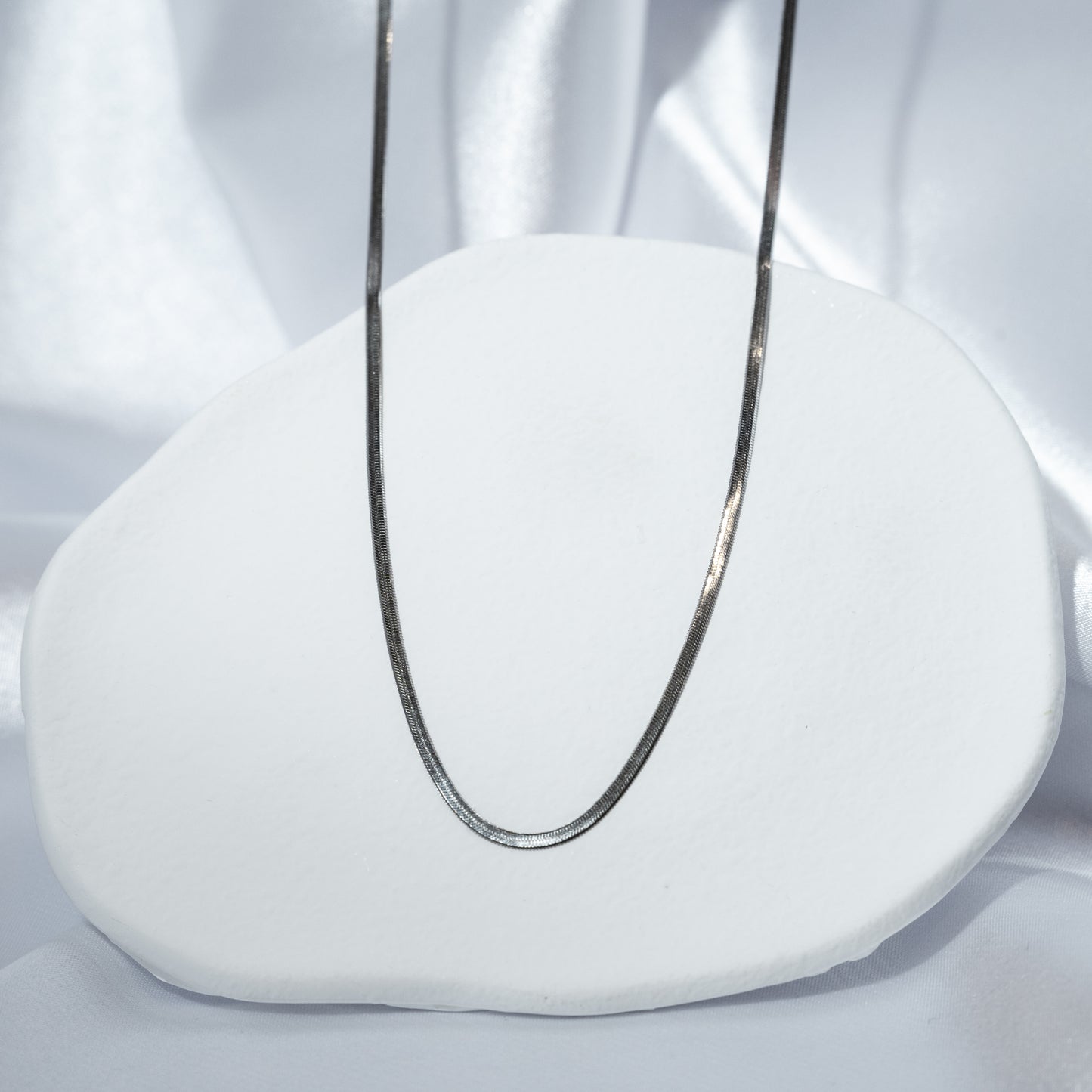 2mm Maria Herringbone Chain Necklace